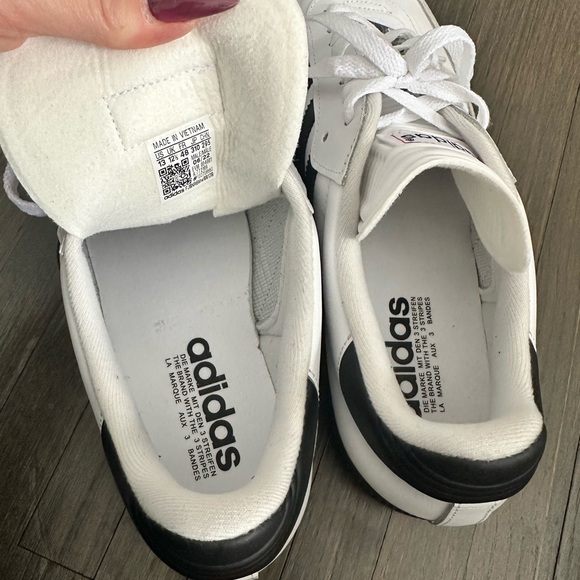 Adidas Samba MENS Size 13 Indoor Aoccer Shoes White and Black Trainers - Picture 6 of 7